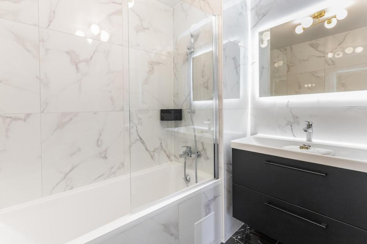 Luxurious With Sea And Carlton View Appartamento Cannes